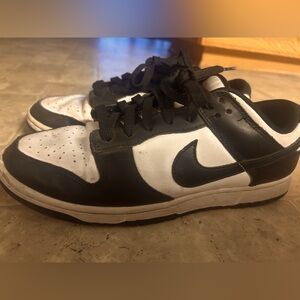 Nike panda dunks